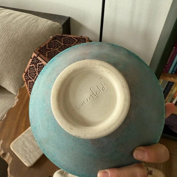 Handmade Ceramic Bowl - Picture 3 of 3